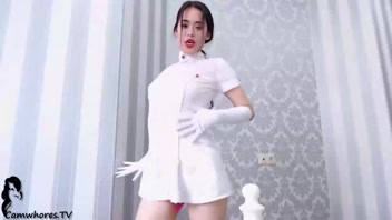 โชว์หี โชว์นม แหกหี เบ็ดหี เต้นยั่ว