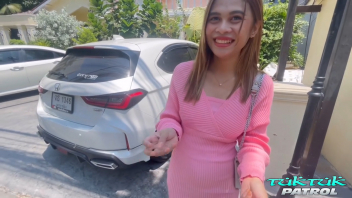 โป๊ โชว์นม แสบหี เว็บโป๊ เย็ดไทย